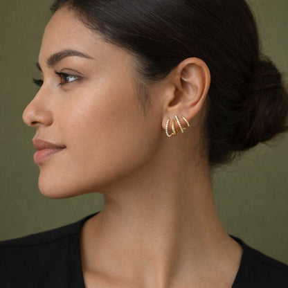 Lucía · Pendientes Multi-Aro en Tono Dorado