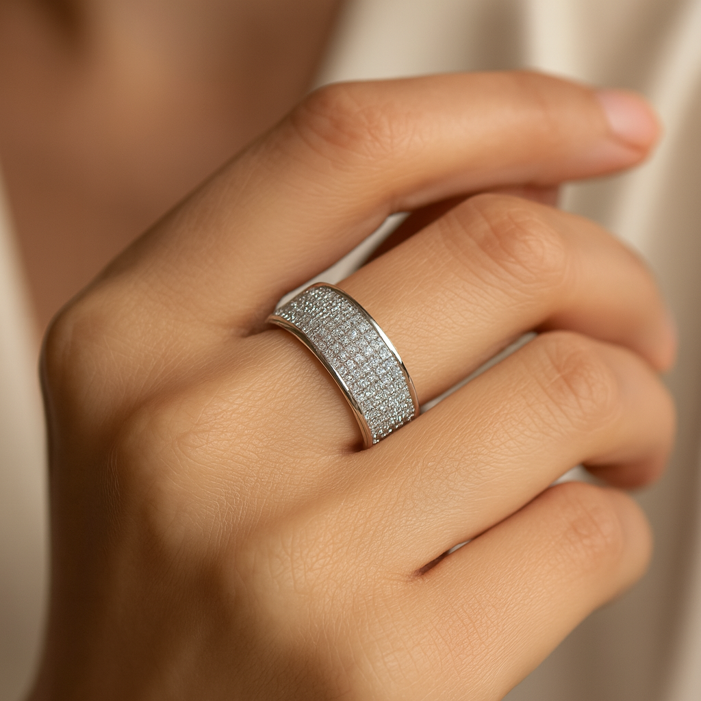 Ambrosia Fenzi – Anillo de Oro Blanco