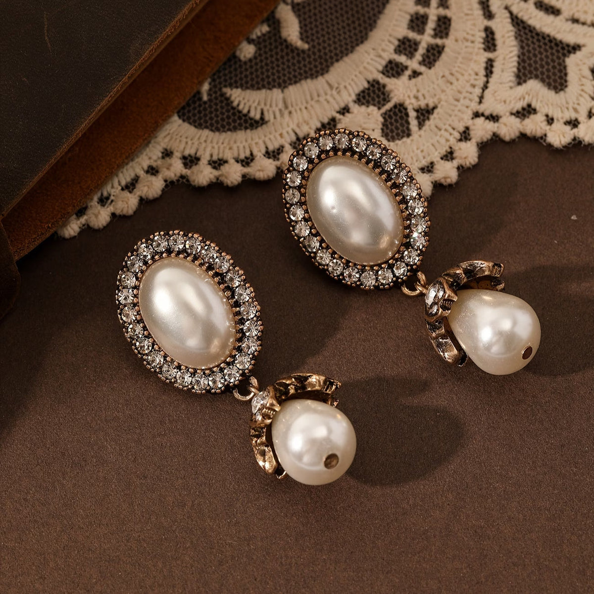 Pendientes Vintage de Perla Enmarcada