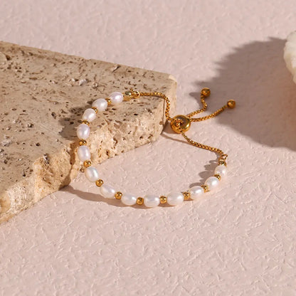 Pulsera de Perlas en Tono Dorado