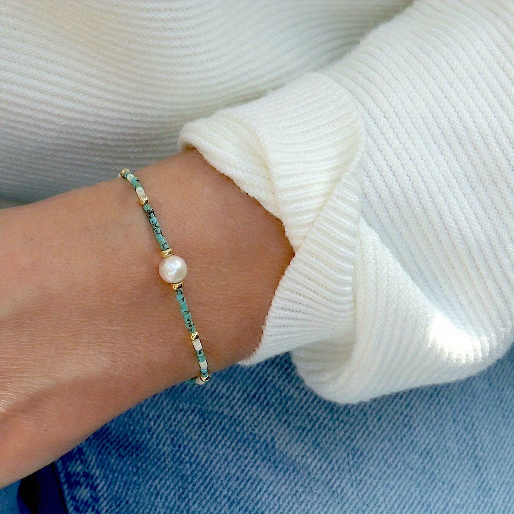 Pulsera Minimal de Perlas y Turquesa