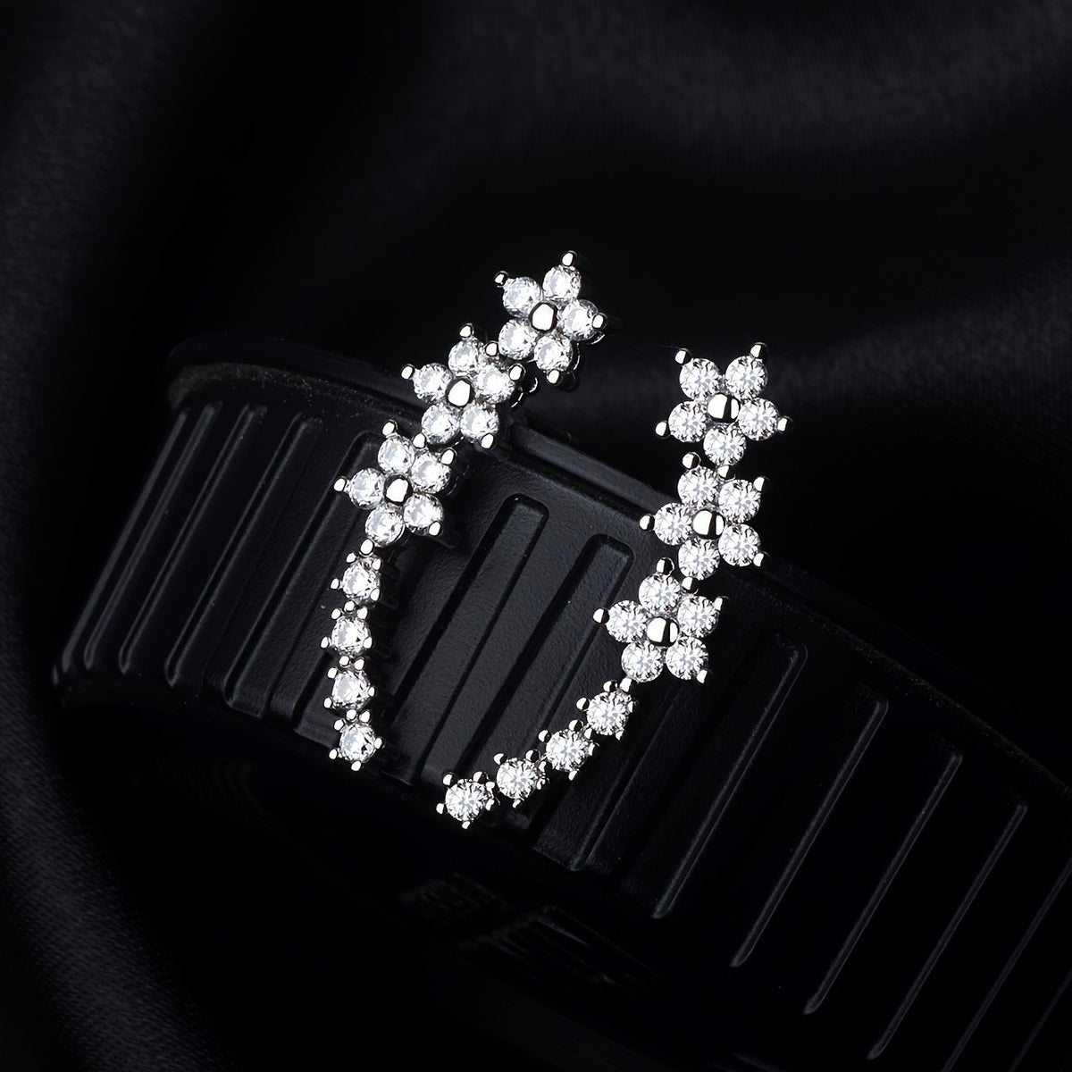 Gloria | Pendientes Florales Atemporales