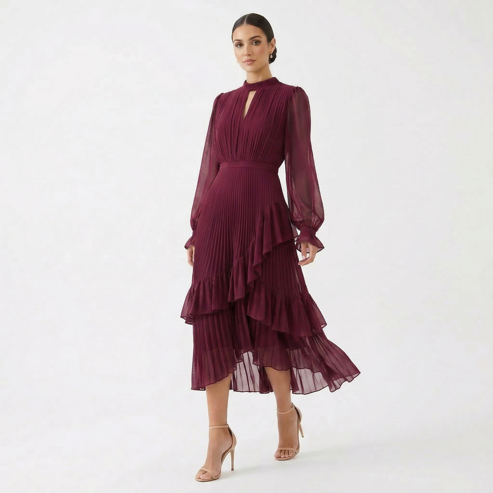 Mariana | Vestido Plisado con Mangas Fluidas y Volantes Asimétricos