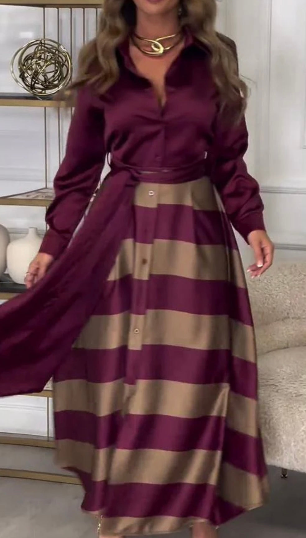 CALISTA™ | Vestido de Rayas de Satén