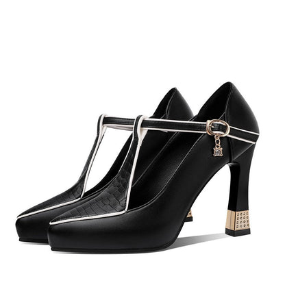 Aurora | Zapatos de Salón con Tira en T y Detalle Joya