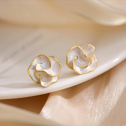 Pendientes de Flor con Perla