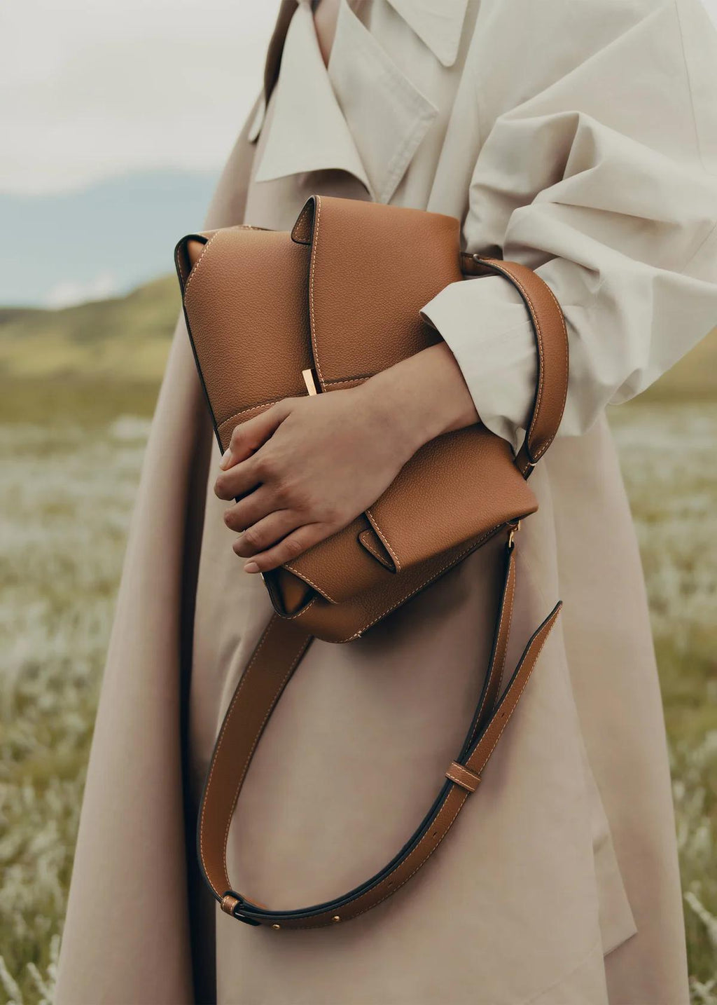 Aria | Bolso de Hombro Minimalista