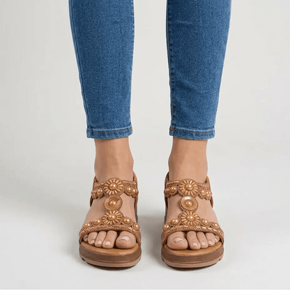 Adela | Sandalias Planas con Perlas - Elena Duval