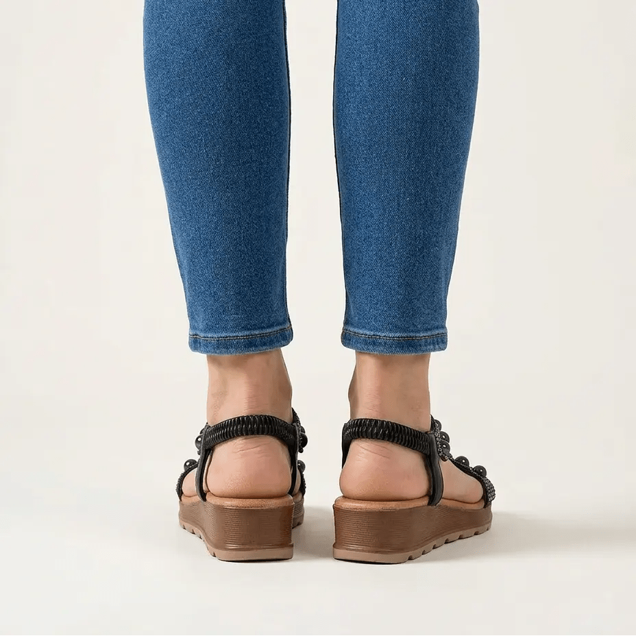 Adela | Sandalias Planas con Perlas - Elena Duval