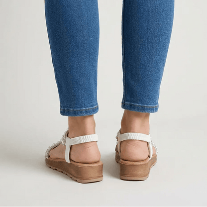 Adela | Sandalias Planas con Perlas - Elena Duval