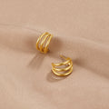 Marli – Pendientes de plata con diseño elegante