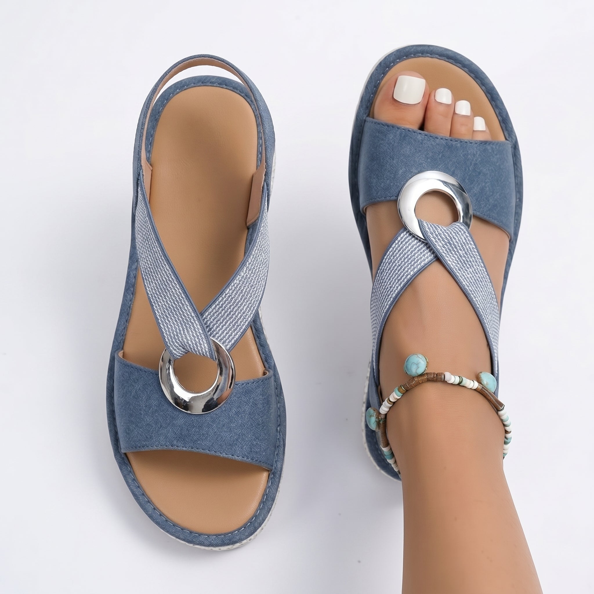 Gabriela | Sandalias Planas con Detalle Metálico