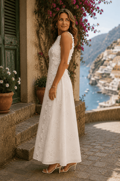 Della | Elegante Vestido Maxi Bordado - Elena Duval