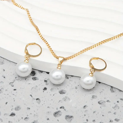Conjunto de Collar de Perlas Graceful