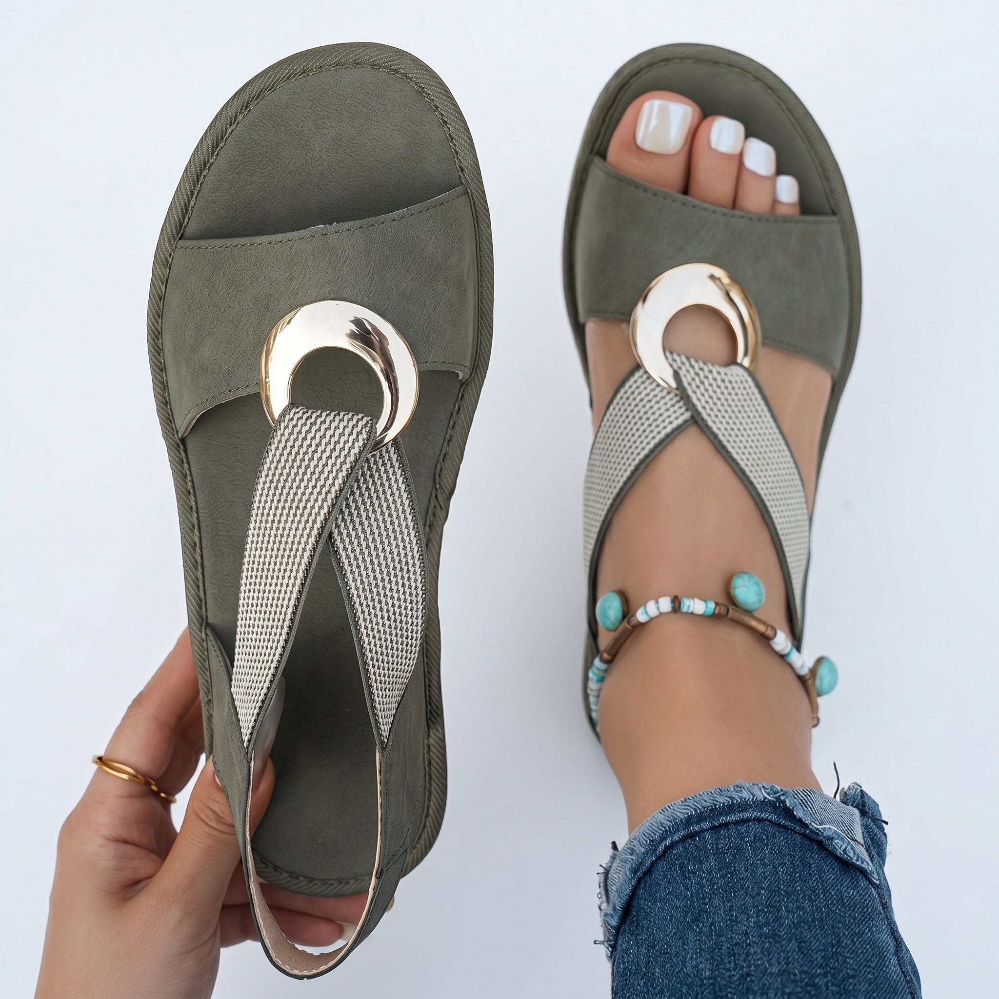 Gabriela | Sandalias Planas con Detalle Metálico