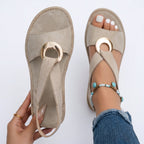 Gabriela | Sandalias Planas con Detalle Metálico