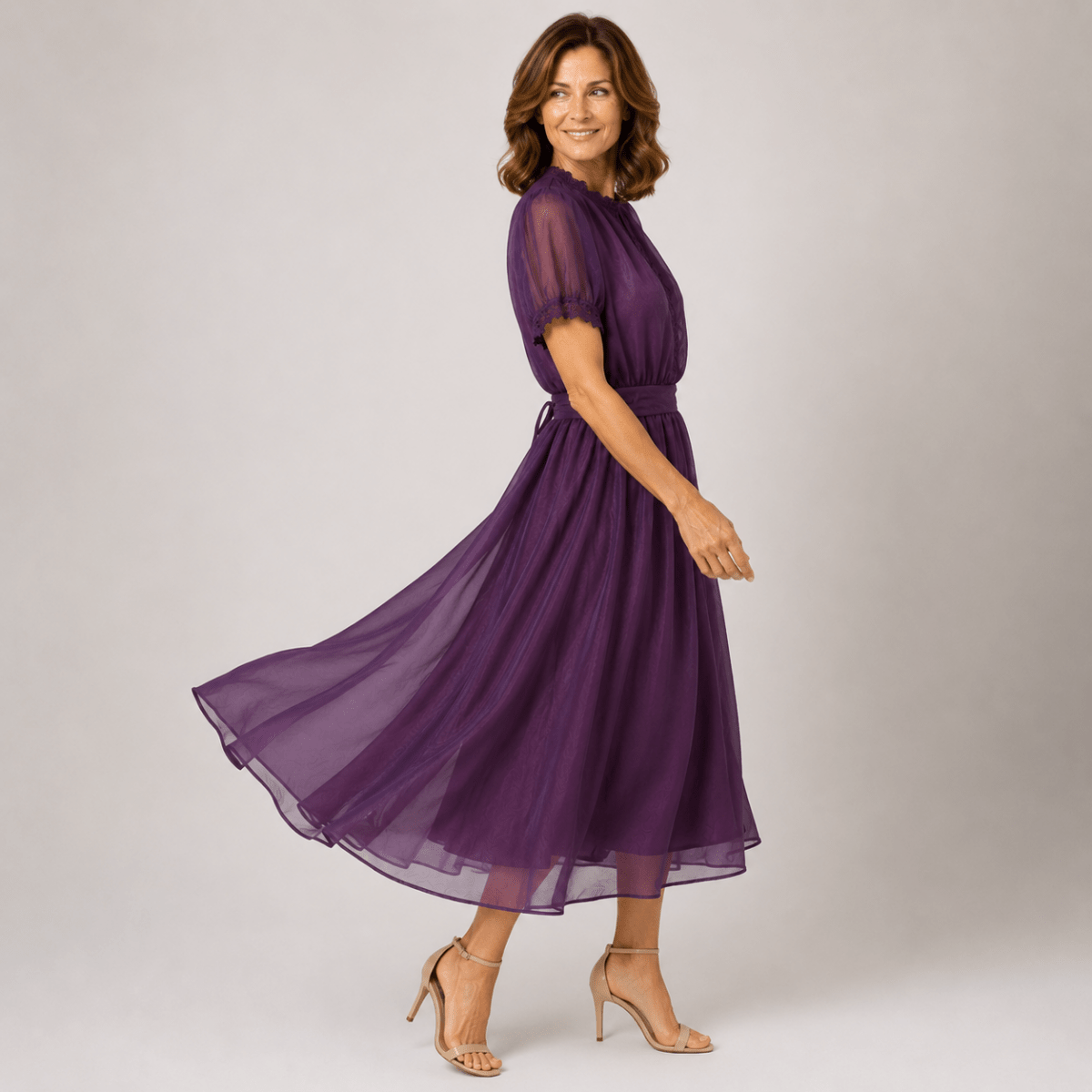 Flavia | Maxi Vestido con Escote en Forma de Gota y Bordes de Encaje Chiffon - Elena Duval