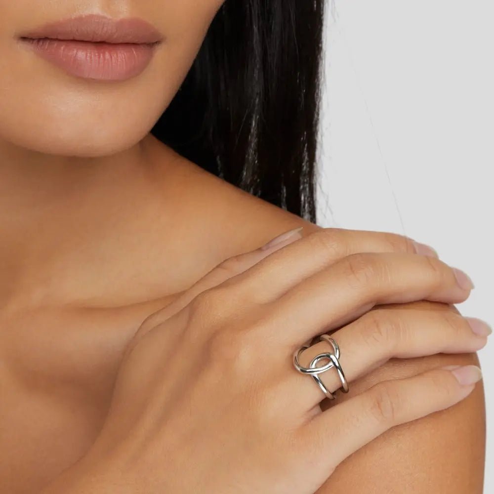 Helena | Anillo de Plata Curvado - Elena Duval
