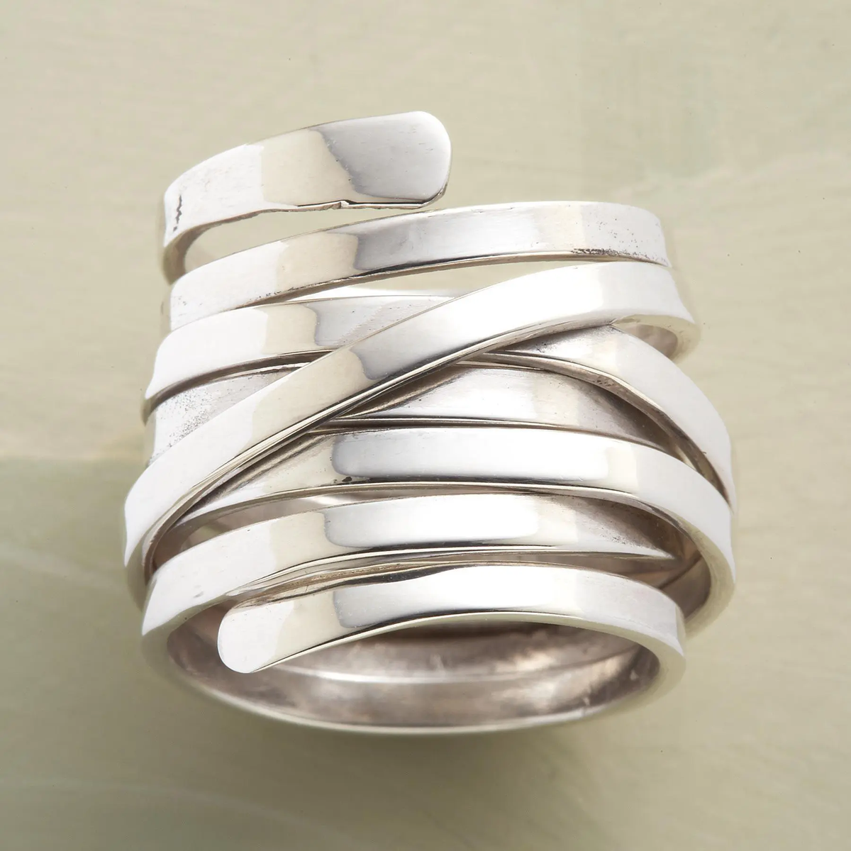Teresa | Anillo Vintage Elegante en Tono Plateado