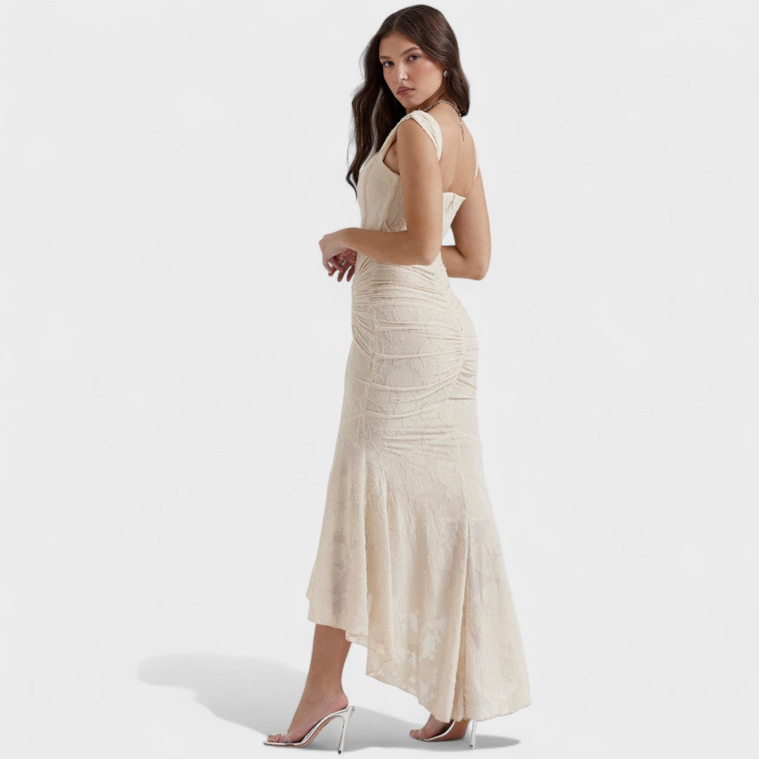 Eduarda | Vestido de Silueta Romántica