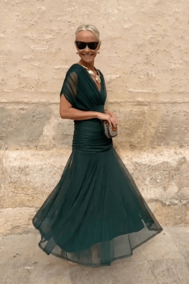 Luisa | Elegante vestido largo de fiesta con cuello en V - Elena Duval