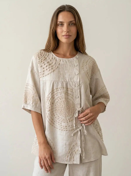 Macarena | Blusa Casual con Bordados Geométricos - Elena Duval