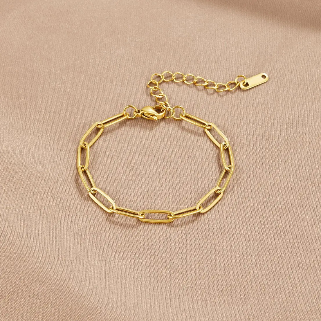 Marina | Pulsera Dorada Eslabón Clip - Elena Duval