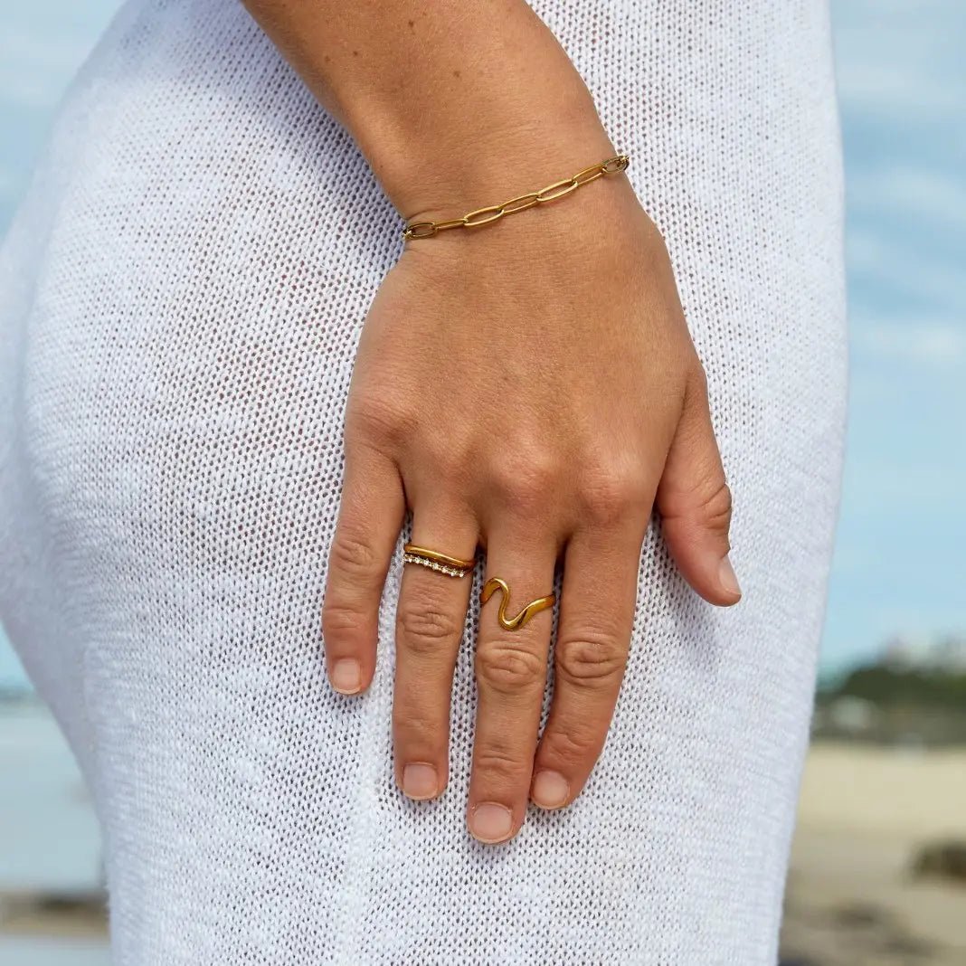 Marina | Pulsera Dorada Eslabón Clip - Elena Duval