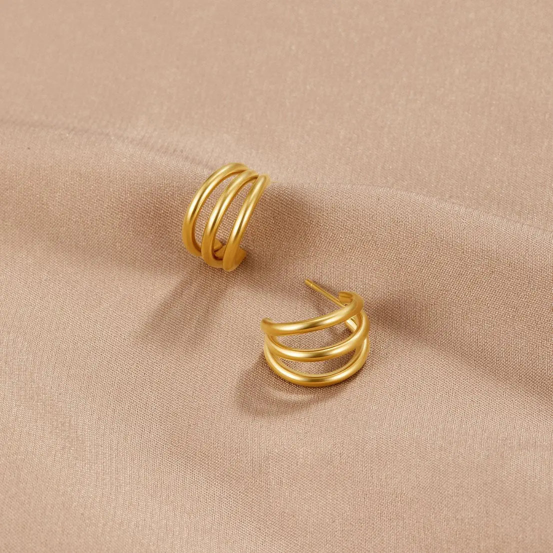 Marli – Pendientes de plata con diseño elegante - Elena Duval