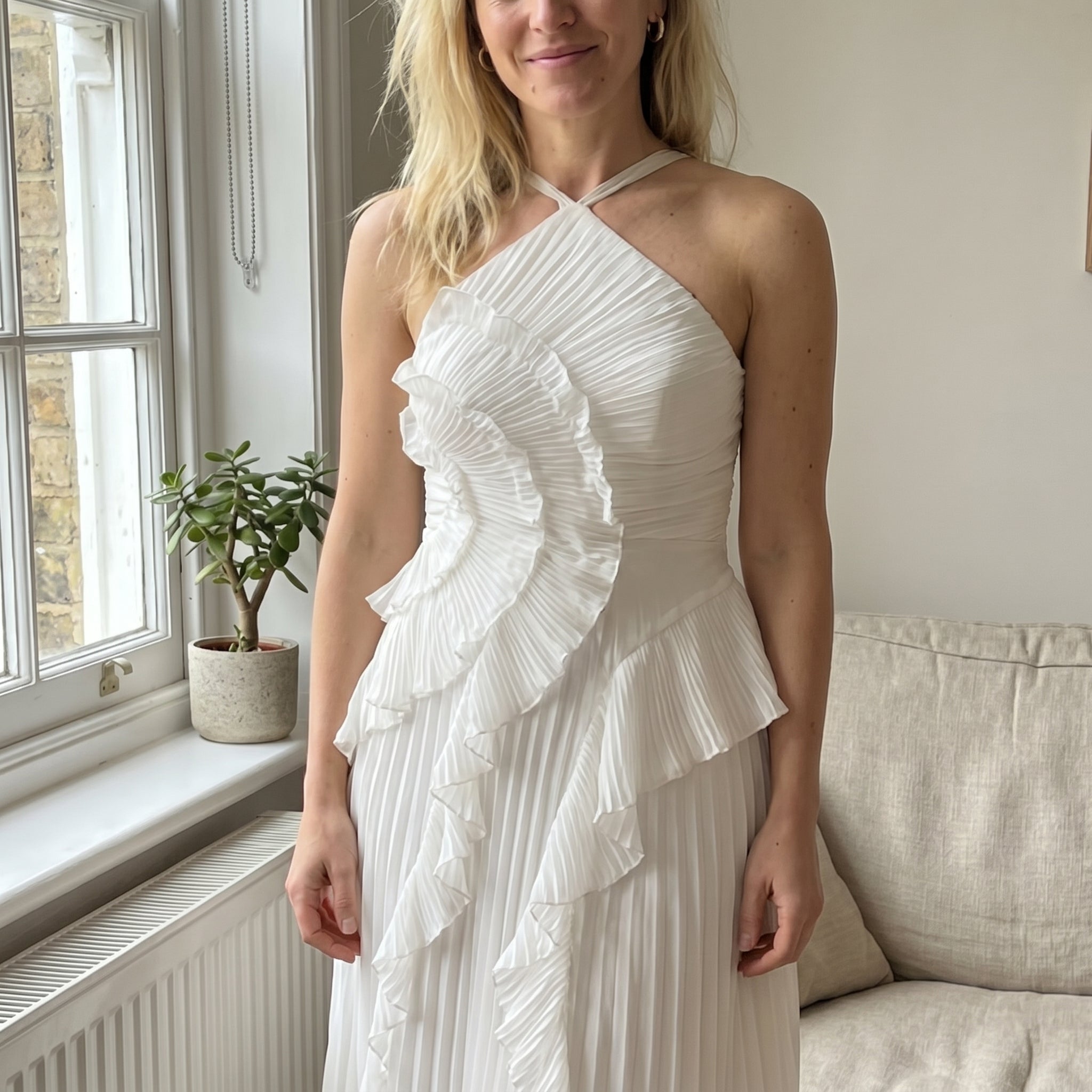 Leonor | Vestido Plisado con Volantes Elegante