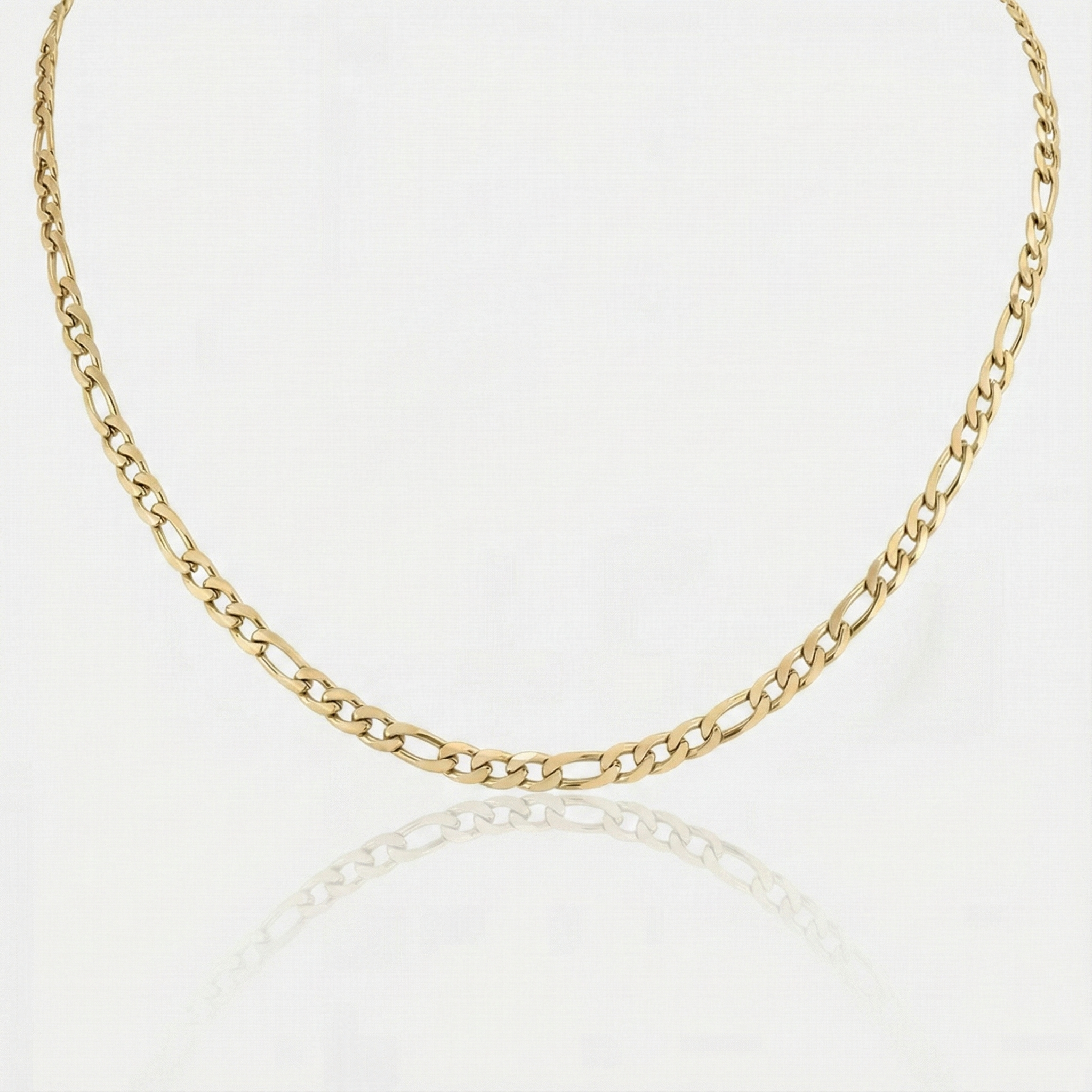 Valerie – Collar dorado de diseño minimalista con eslabones