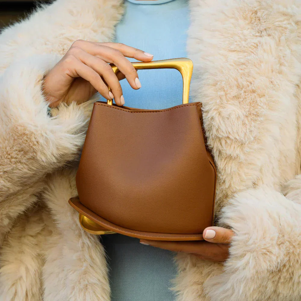 Sorelle | Bolso con Asa Geométrica