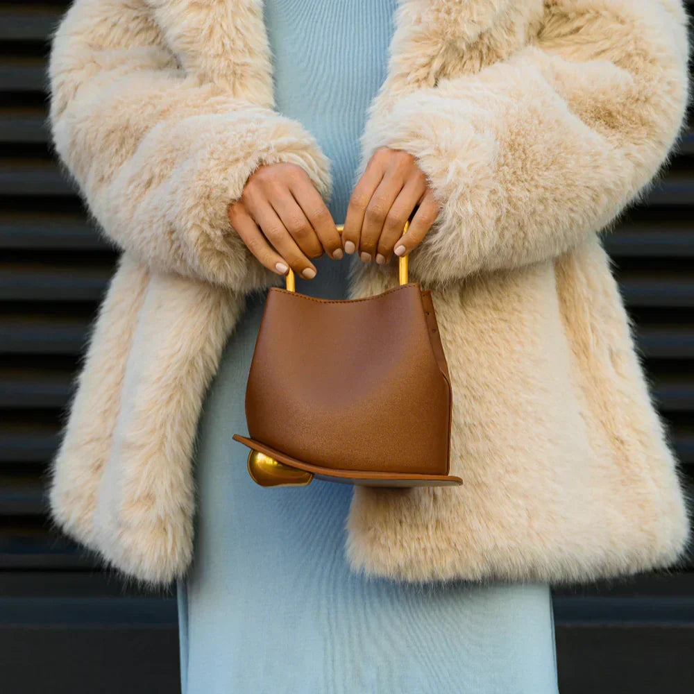 Sorelle | Bolso con Asa Geométrica