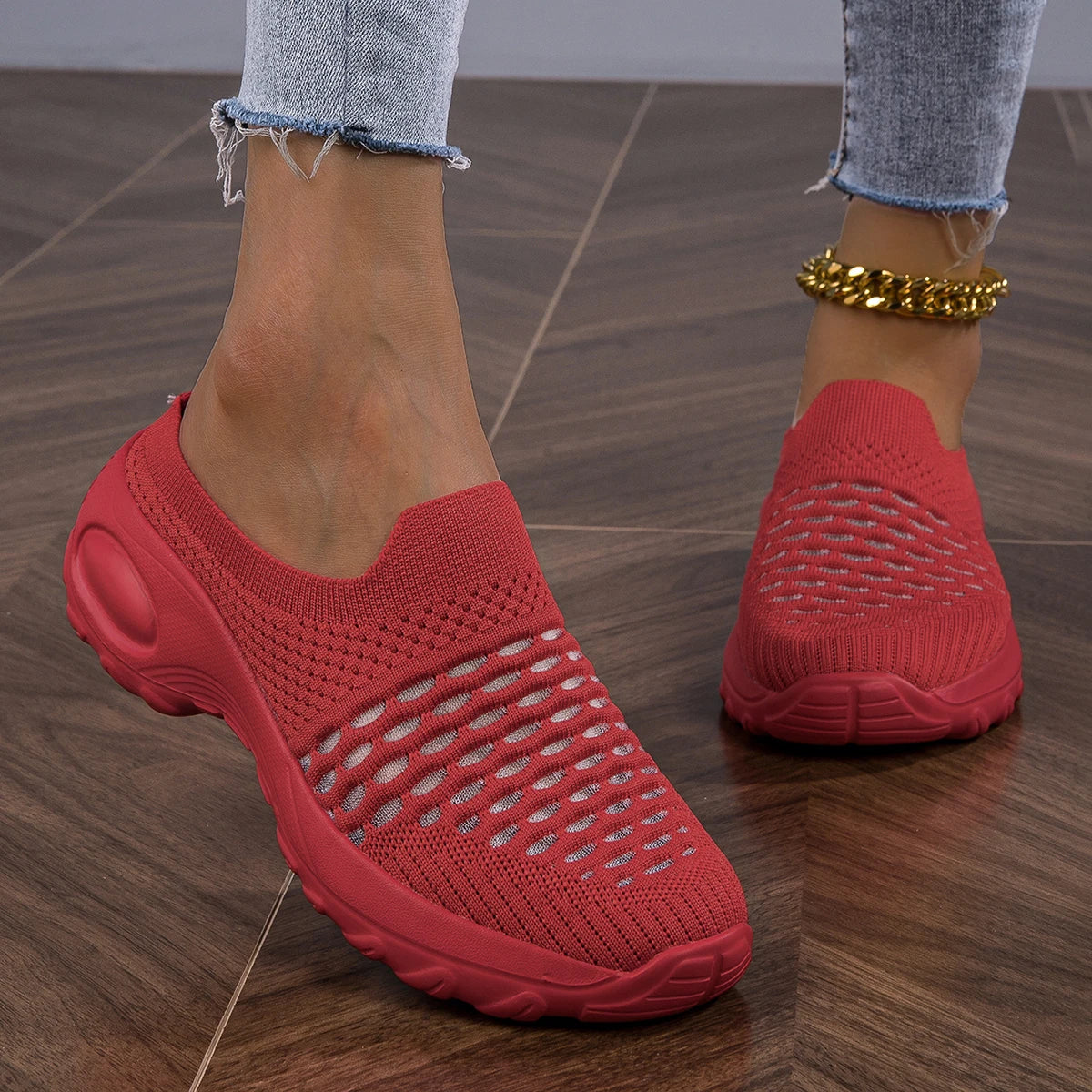 Wren | Women's Slip-On Walking Sneakers